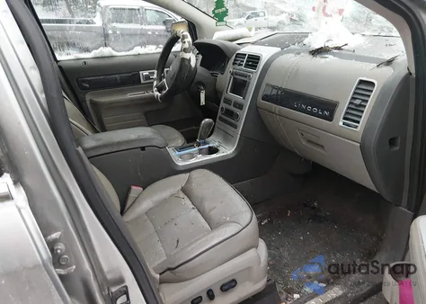 2008 Lincoln Mkx from USA, damaged, VIN 2LMDU88C38BJ26544